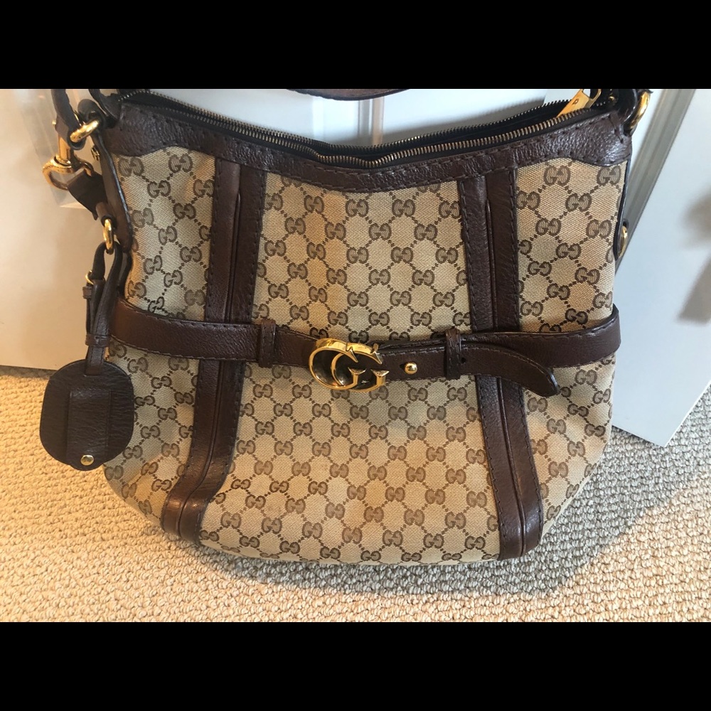 VINTAGE GUCCI HANDBAG